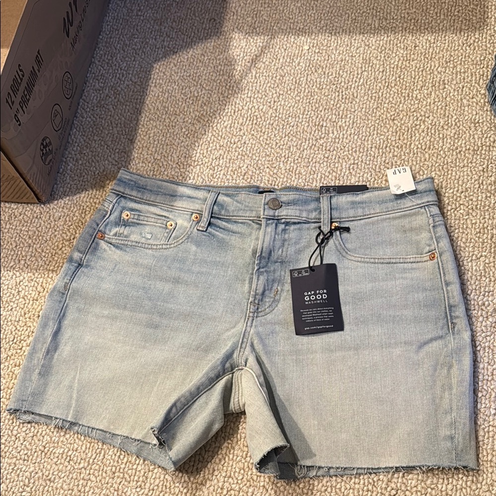 GAP Women's Light Blue Denim Shorts